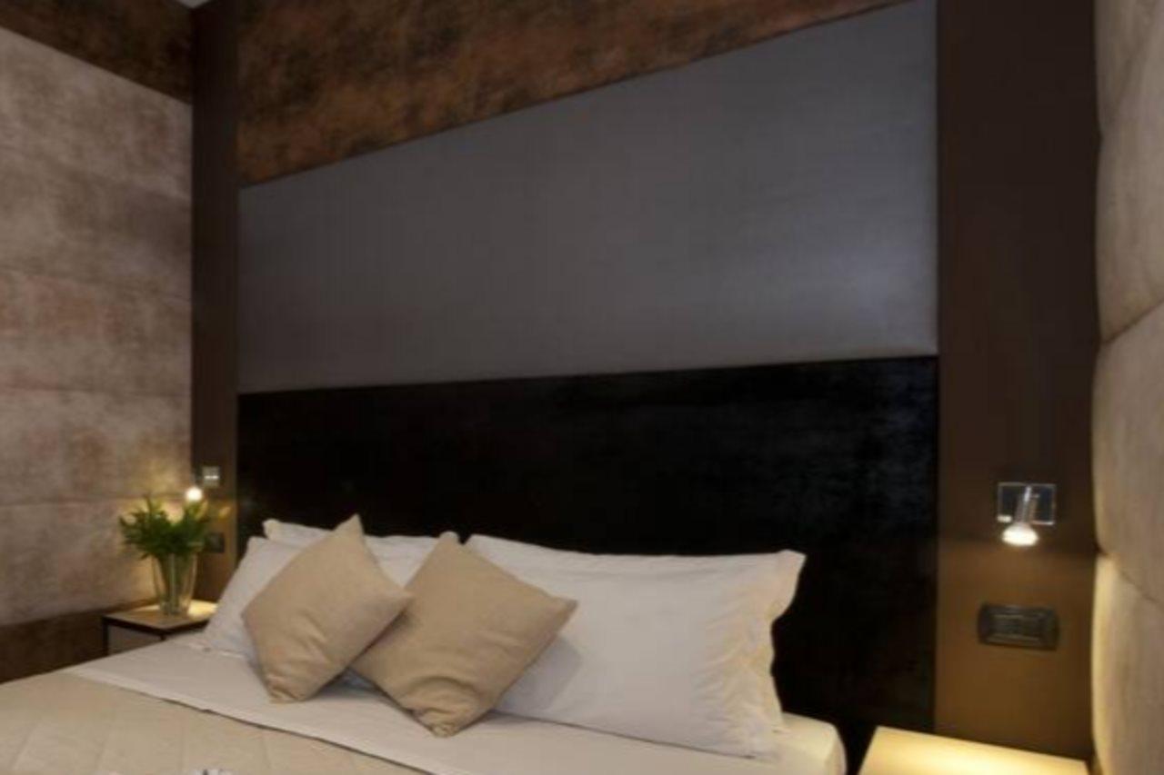Blue Suite Vatican Guesthouse Рим Экстерьер фото