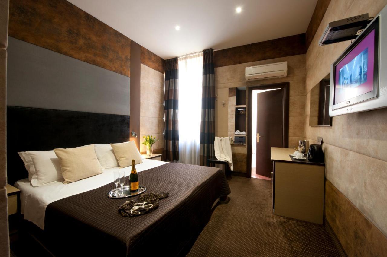 Blue Suite Vatican Guesthouse Рим Экстерьер фото